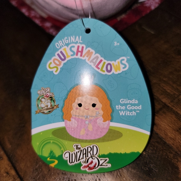 Squishmallows Glinda the Good Witch - Picture 2 of 3